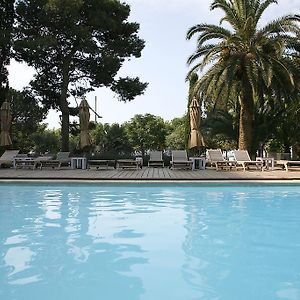 Hotel Trias